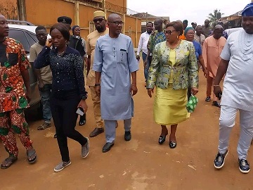 ROSIJI INSPECTS DRAINAGE PROJECTS, LEADS PEACE TALKS IN OJOKORO LCDA