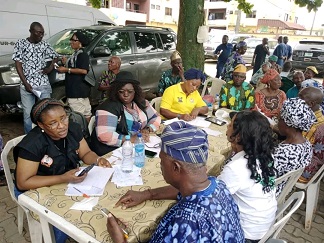 HON. ROSIJI STRENGTHENS GRASSROOTS HEALTHCARE, SPONSORS 1,000 RESIDENTS INTO LAGOS HEALTH INSURANCE SCHEME